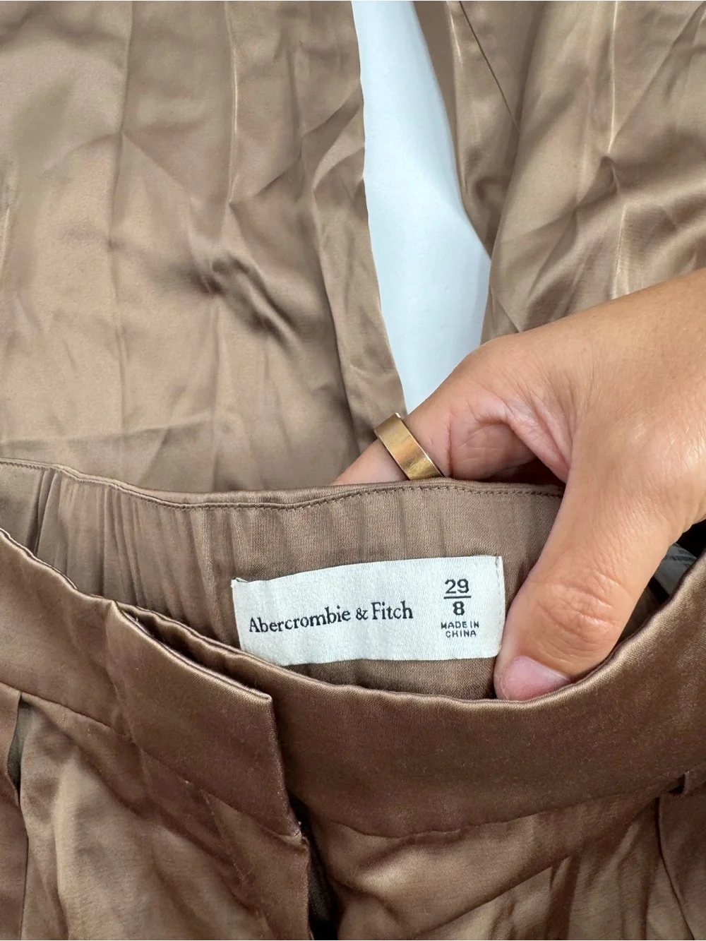 NWT Abercrombie & Fitch Sloane Satin Hi Rise Pleated Wide Leg Trouser Pants 29/8 - Picture 3 of 10